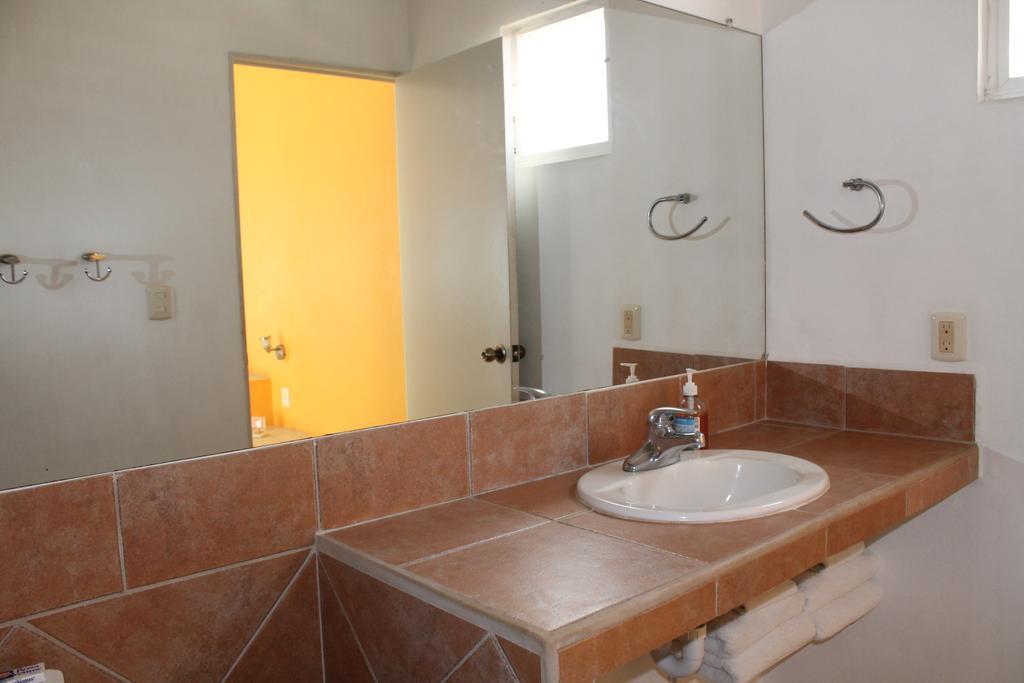 Coral Reef Inn Косумел Екстериор снимка